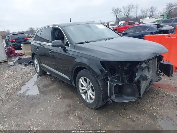 WA1LAAF71JD034960 2018 AUDI Q7 - Image 1