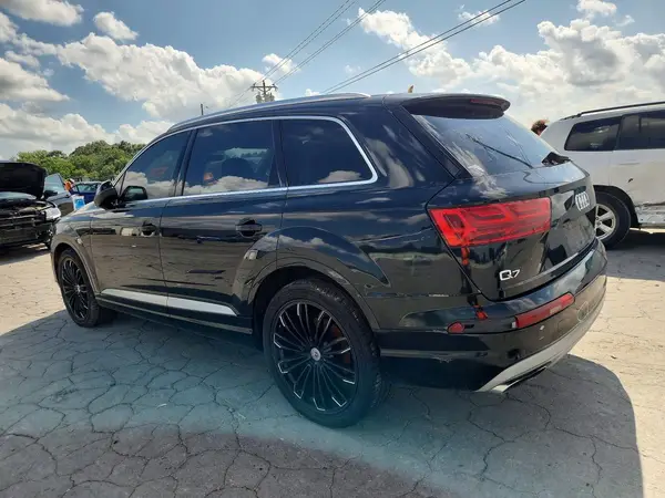 WA1LAAF71JD037308 2018 AUDI Q7 - Image 2