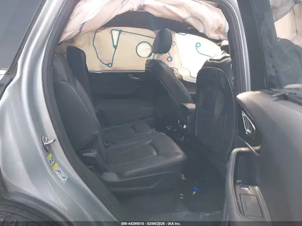 WA1LAAF71JD041813 2018 AUDI Q7 - Image 8
