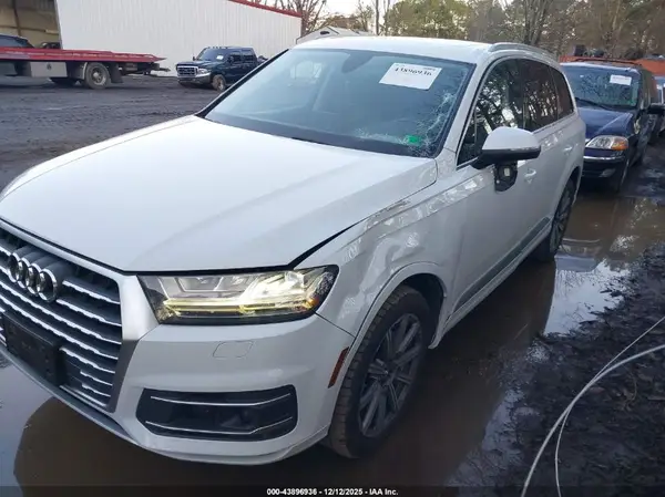 WA1LAAF71JD042993 2018 AUDI Q7 - Image 2