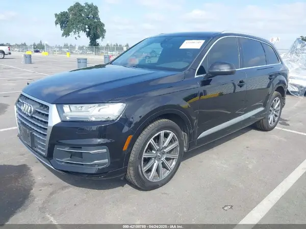 WA1LAAF71JD043867 2018 AUDI Q7 - Image 2