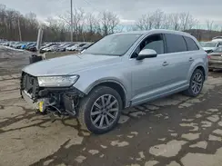 WA1LAAF71KD003631 2019 AUDI Q7