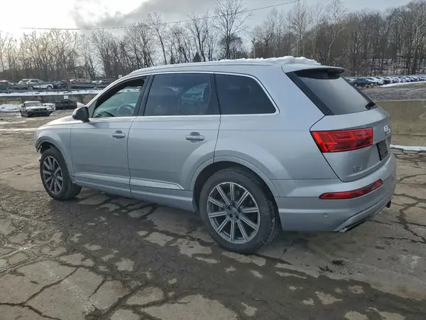 WA1LAAF71KD003631 2019 AUDI Q7 - Image 2
