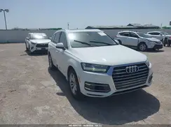 WA1LAAF71KD013611 2019 AUDI Q7