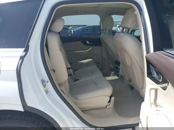 WA1LAAF71KD013611 2019 AUDI Q7 - Image 8