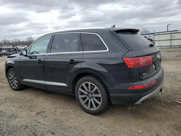 WA1LAAF71KD029825 2019 AUDI Q7 - Image 2