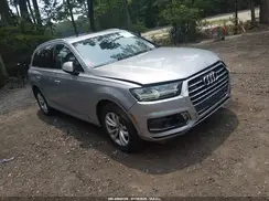 WA1LAAF71KD034622 2019 AUDI Q7