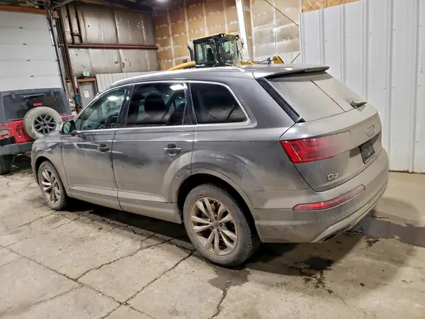 WA1LAAF71KD045183 2019 AUDI Q7 - Image 2