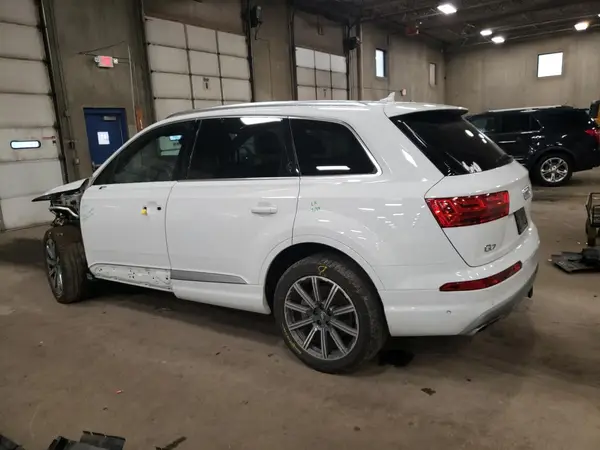 WA1LAAF71KD047886 2019 AUDI Q7 - Image 2