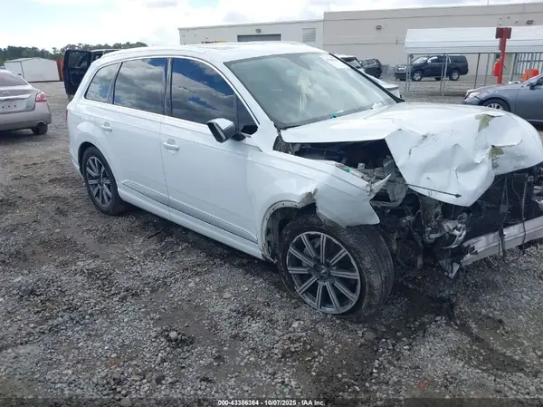 WA1LAAF72HD003209 2017 AUDI Q7 - Image 1