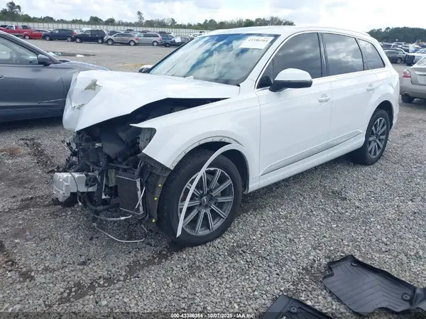 WA1LAAF72HD003209 2017 AUDI Q7 - Image 2