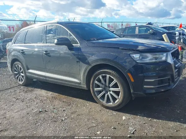 WA1LAAF72HD004327 2017 AUDI Q7 - Image 1