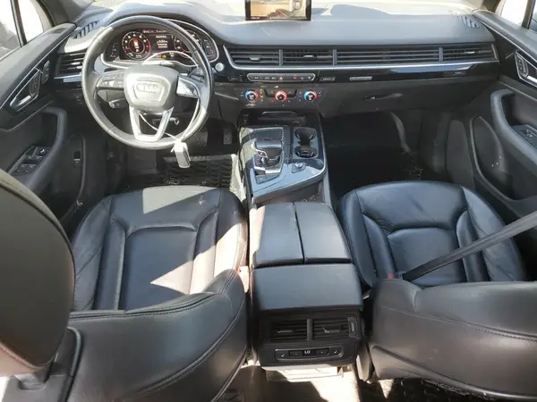 WA1LAAF72HD004957 2017 AUDI Q7 - Image 8