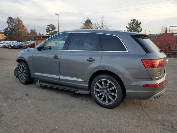 WA1LAAF72HD005378 2017 AUDI Q7 - Image 2