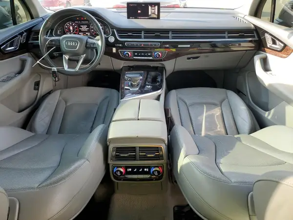 WA1LAAF72HD009821 2017 AUDI Q7 - Image 8