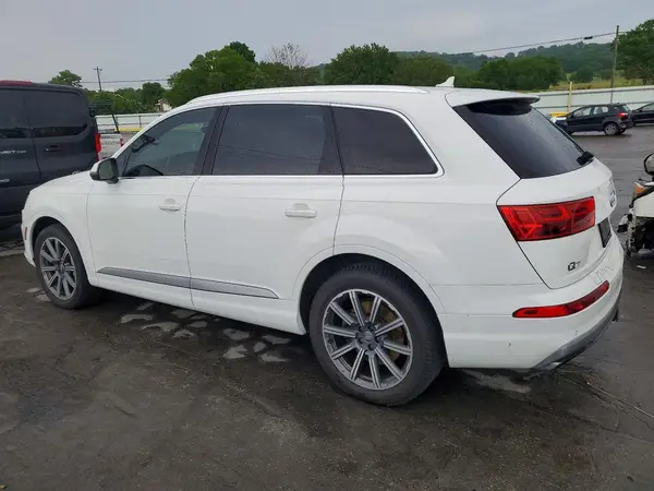 WA1LAAF72HD010208 2017 AUDI Q7 - Image 2