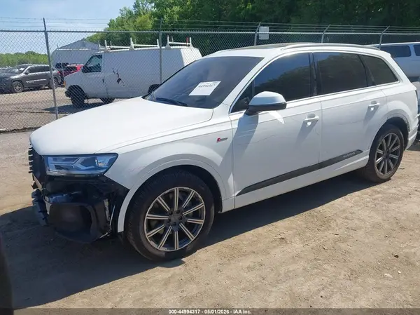 WA1LAAF72HD010743 2017 AUDI Q7 - Image 2