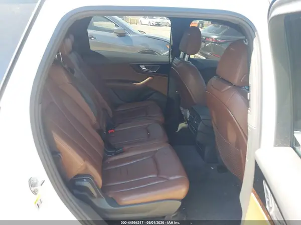 WA1LAAF72HD010743 2017 AUDI Q7 - Image 8