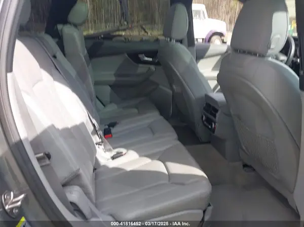 WA1LAAF72HD016168 2017 AUDI Q7 - Image 8
