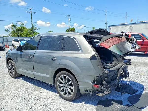 WA1LAAF72HD017739 2017 AUDI Q7 - Image 2