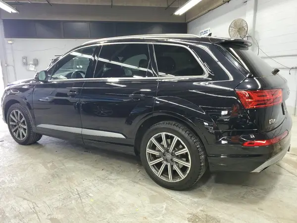 WA1LAAF72HD019930 2017 AUDI Q7 - Image 2