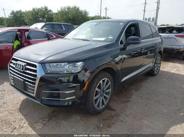 WA1LAAF72HD021810 2017 AUDI Q7 - Image 2