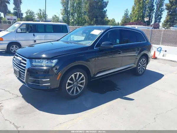 WA1LAAF72HD022343 2017 AUDI Q7 - Image 2