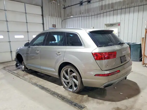 WA1LAAF72HD024206 2017 AUDI Q7 - Image 2