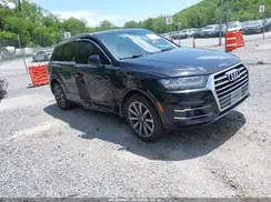 WA1LAAF72HD025968 2017 AUDI Q7