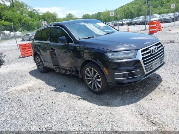 WA1LAAF72HD025968 2017 AUDI Q7 - Image 1