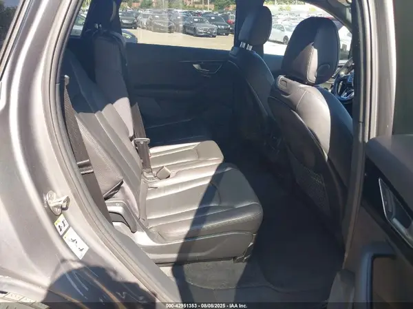 WA1LAAF72HD026215 2017 AUDI Q7 - Image 8