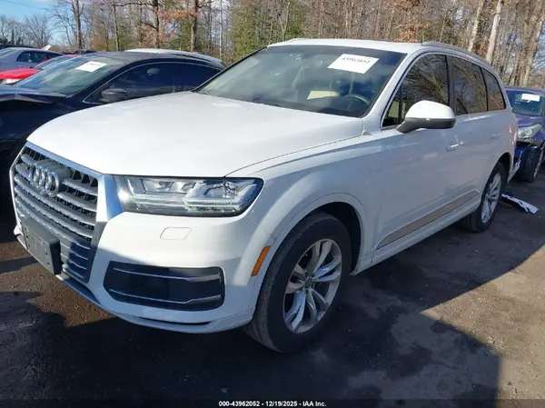 WA1LAAF72HD027011 2017 AUDI Q7 - Image 2