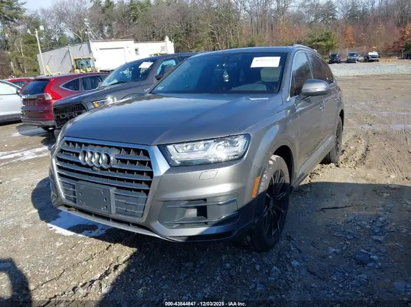 WA1LAAF72HD027073 2017 AUDI Q7 - Image 2