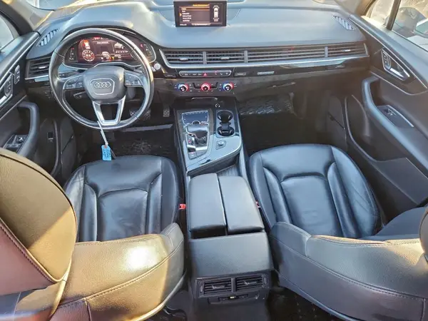 WA1LAAF72HD027543 2017 AUDI Q7 - Image 8