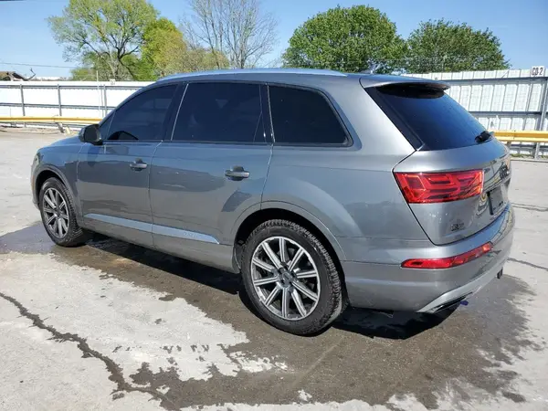 WA1LAAF72HD029468 2017 AUDI Q7 - Image 2