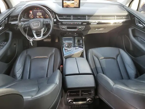 WA1LAAF72HD031575 2017 AUDI Q7 - Image 8