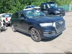 WA1LAAF72HD032967 2017 AUDI Q7
