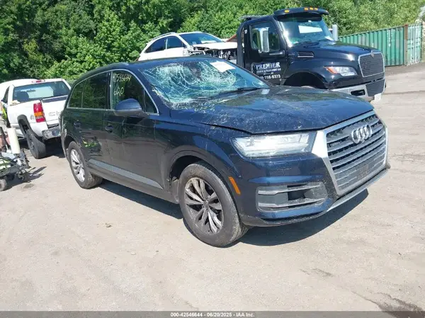 WA1LAAF72HD032967 2017 AUDI Q7 - Image 1