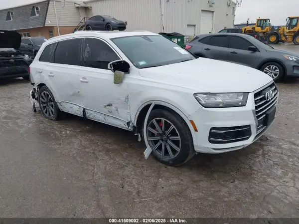 WA1LAAF72HD033374 2017 AUDI Q7 - Image 1
