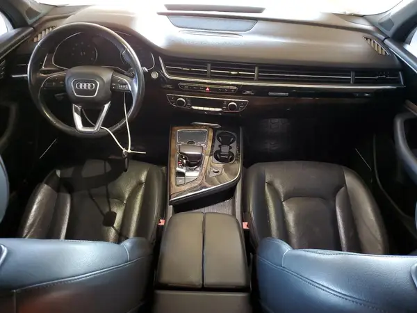 WA1LAAF72HD035576 2017 AUDI Q7 - Image 8