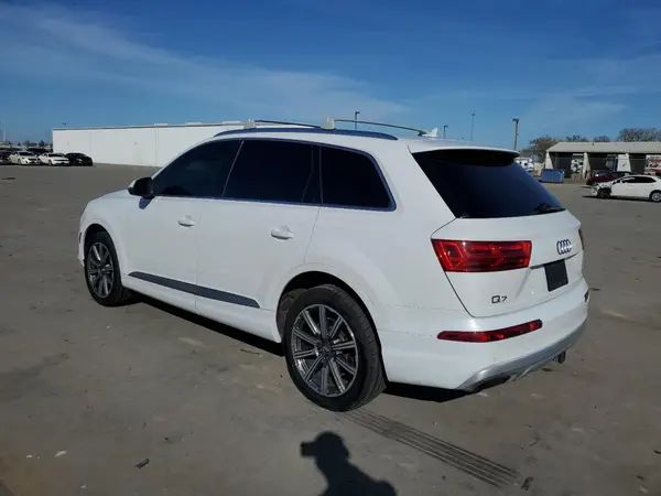 WA1LAAF72HD037439 2017 AUDI Q7 - Image 2