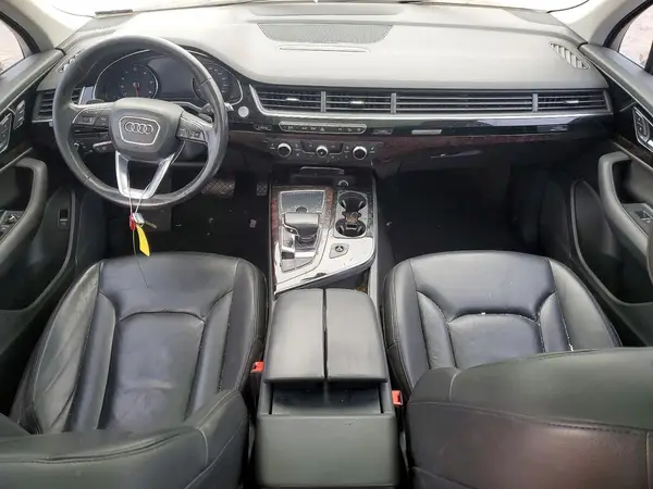 WA1LAAF72HD037697 2017 AUDI Q7 - Image 8
