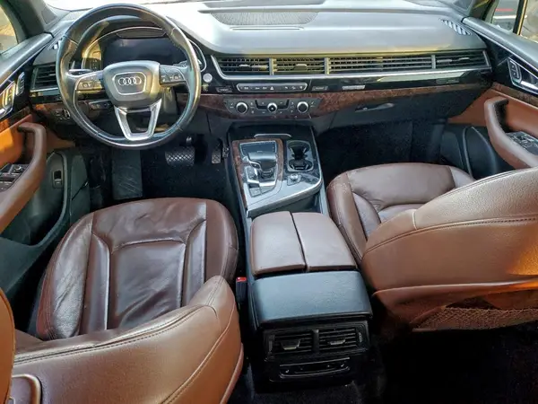 WA1LAAF72HD038512 2017 AUDI Q7 - Image 8