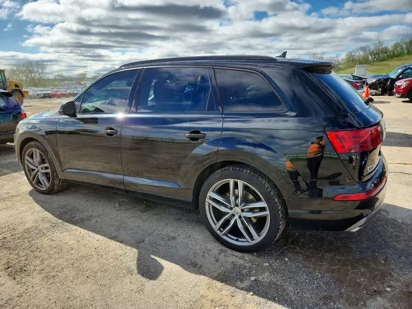 WA1LAAF72HD040440 2017 AUDI Q7 - Image 2