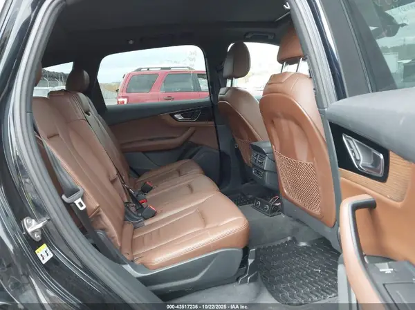 WA1LAAF72HD041474 2017 AUDI Q7 - Image 8