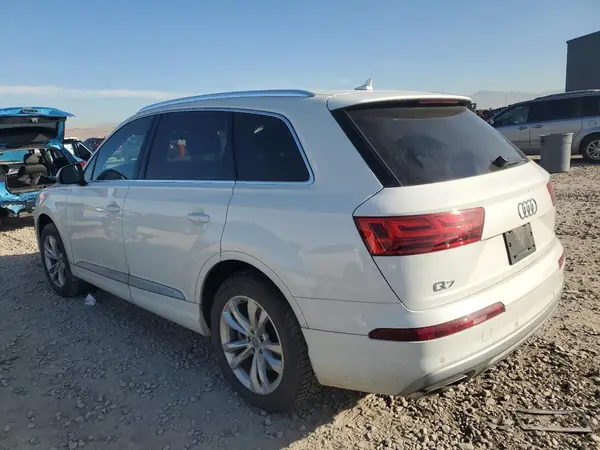 WA1LAAF72HD042608 2017 AUDI Q7 - Image 2