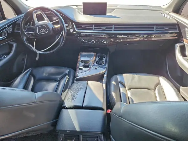 WA1LAAF72HD043807 2017 AUDI Q7 - Image 8