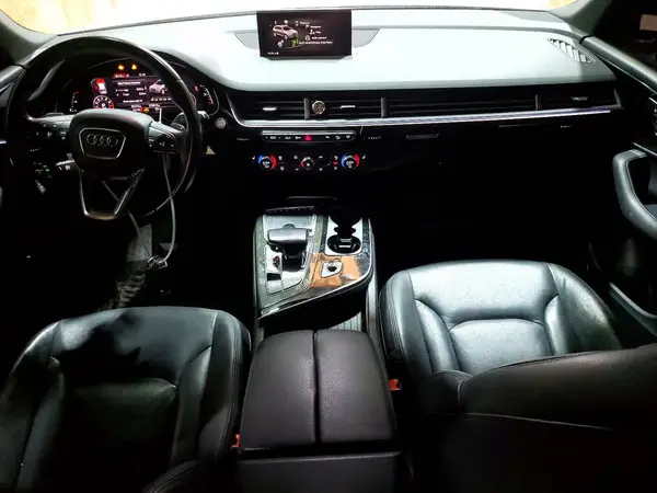 WA1LAAF72HD048604 2017 AUDI Q7 - Image 8