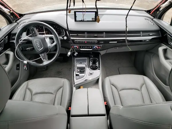 WA1LAAF72HD049851 2017 AUDI Q7 - Image 8