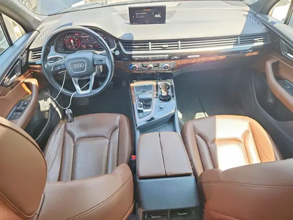 WA1LAAF72HD057903 2017 AUDI Q7 - Image 8